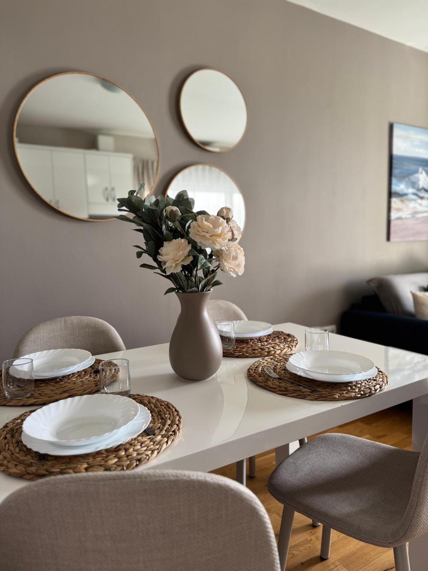 Apartment Tri Sunca Baška Voda Екстериор снимка